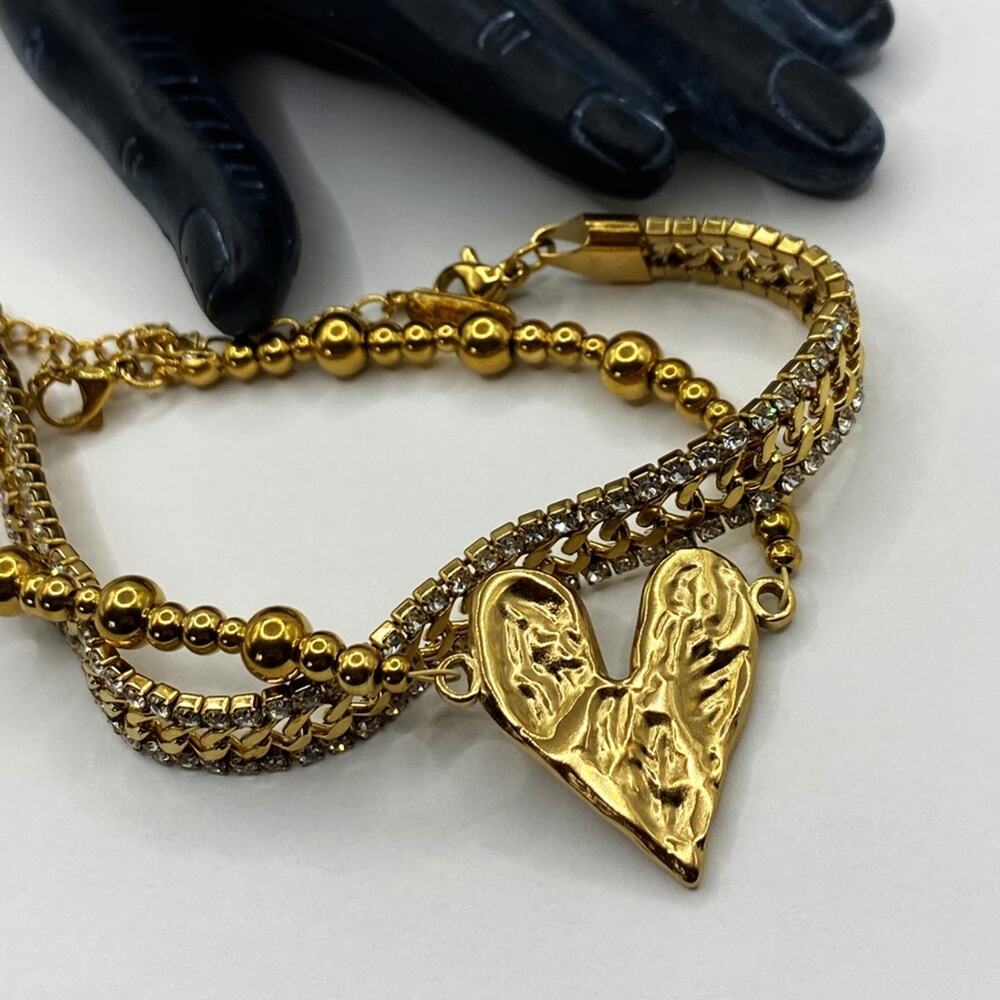 NEW Rhinestone & Heart Layering Bracelet Set